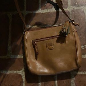 Dooney and Bourke hand bag